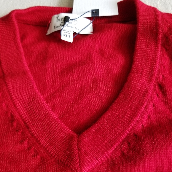 MEN'S Big and Tall XLT Red V neck sweater - Picture 6 of 6